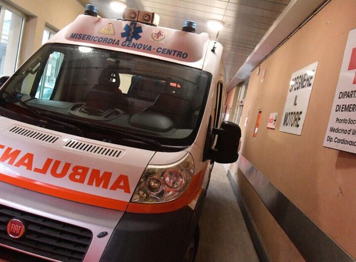 "Bodyguard accoltellato durante una rissa davanti a una discoteca di Milano"
