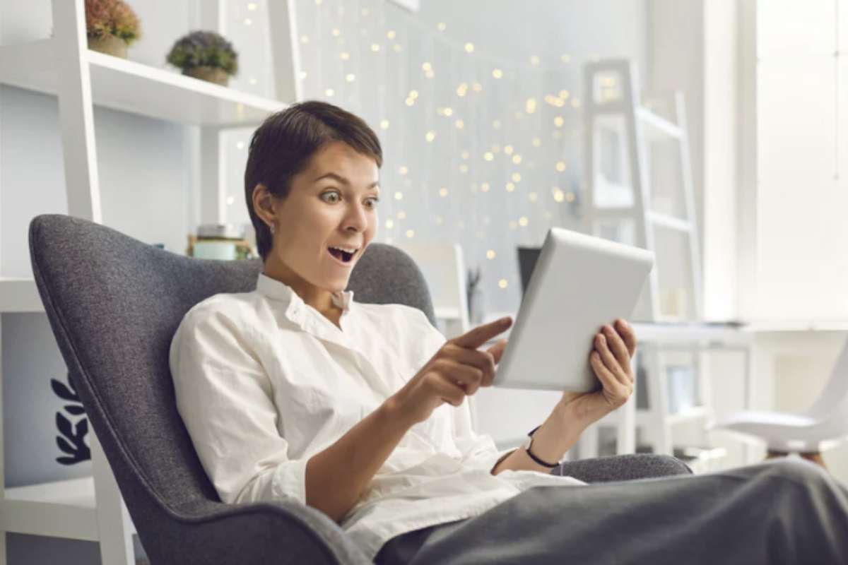 Tuttavia, l’uso dell’intelligenza artificiale in questo contesto non è privo di controversie